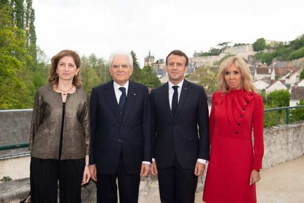 Francuski predsjednik Emmanuel Macron i supruga Brigitte Macron, talijanski predsjednik Sergio Mattarella i njegova kćerka Laura Mattarella