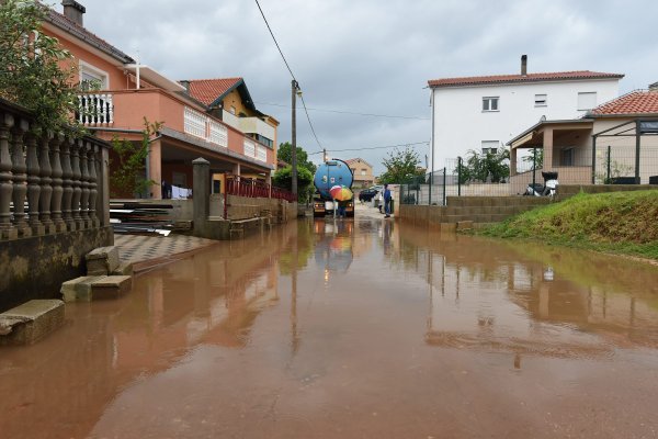 Poplava na zadarskoj Plovaniji
