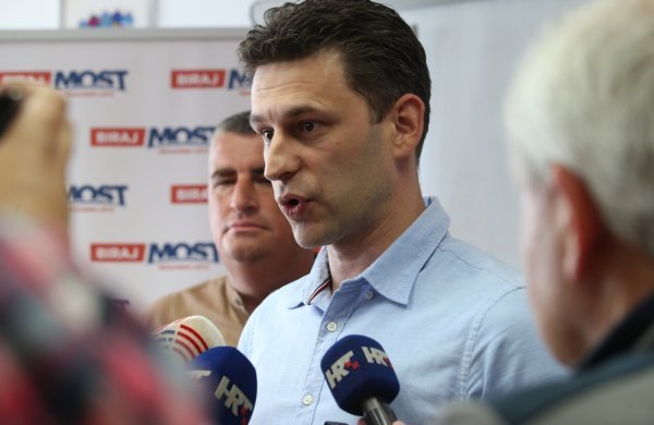 Split: Božo Petrov i Miro Bulj održali konferenciju za medije uoči EU izbora