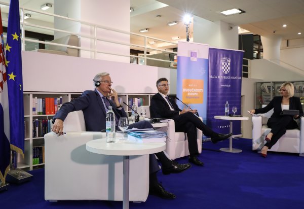 Andrej Plenković i Michel Barnier na dijalogu s građanima Budućnost Europe