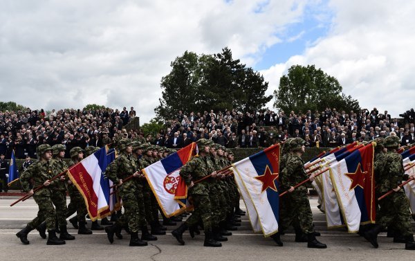Vojna parada u Nišu