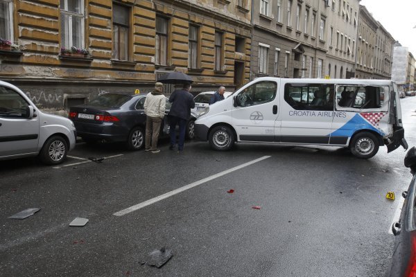 Prometna nesreća u Palmotićevoj