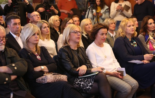 Predstavljanje Priručnika o dojenju i Savjetovališta za planiranje obitelji