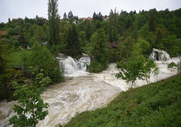 Poplava u Korana selu i Rastokama