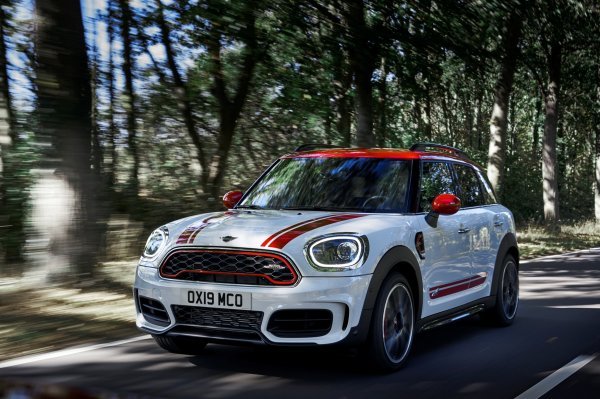 Novi MINI John Cooper Works Countryman