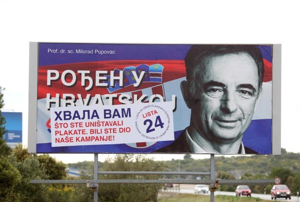 Šibenik: Kandidati SDSS-a zahvalili i onima koji su uništavali plakate