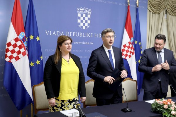 Potpisan ugovor o dodjeli bespovratnih sredstava za uspostavu Centra dijeljenih usluga