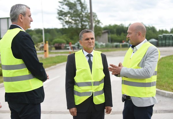 Svečano potpisivanje ugovora u svrhu sanacije i uređenja odlagališta komunalnog otpada Ilovac