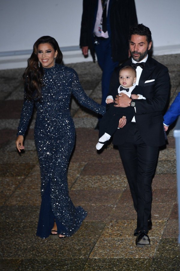 Eva Longoria, Jose Baston i sin Santiago