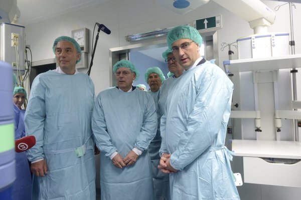 Roboti u KBC-u Zagreb