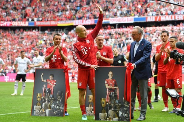 Arjen Robben na oproštaju od Bayerna