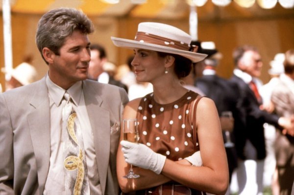 Richard Gere i Julia Roberts u sceni iz filma 'Zgodna žena'