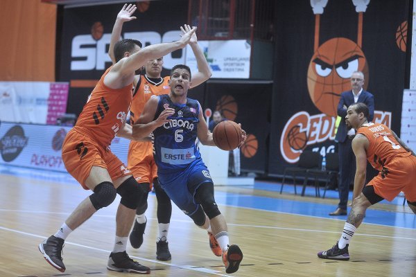 Treća utakmica finala košarkaške HT Premijer lige između Cedevite i Cibone