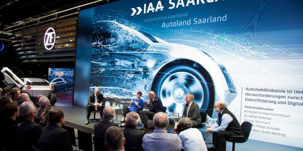 Panel diskusije izlagača na IAA 2017.